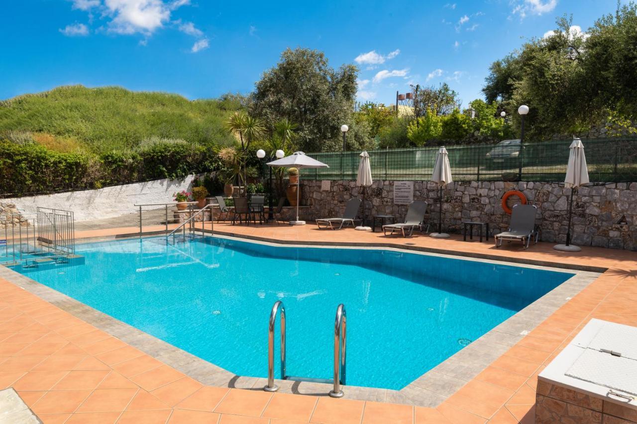 Aphrodite Apartahotel
